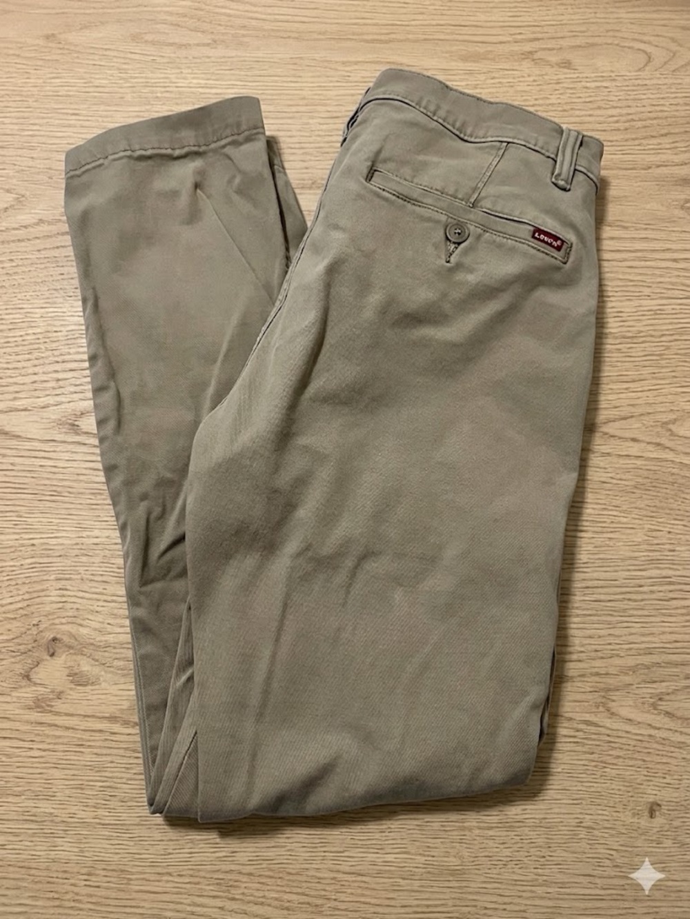 Levi's Men’s Tan Chino Pants